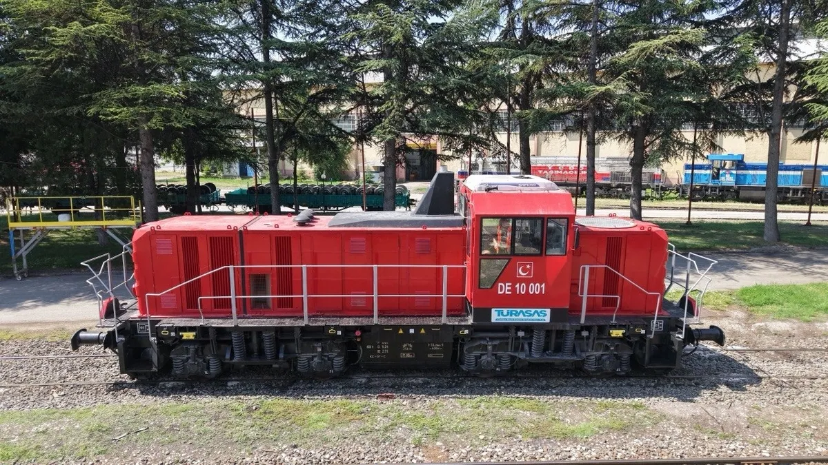 Türkiye Yerli ve Milli Lokomotifini Tanzanya'ya İhraç Ediyor