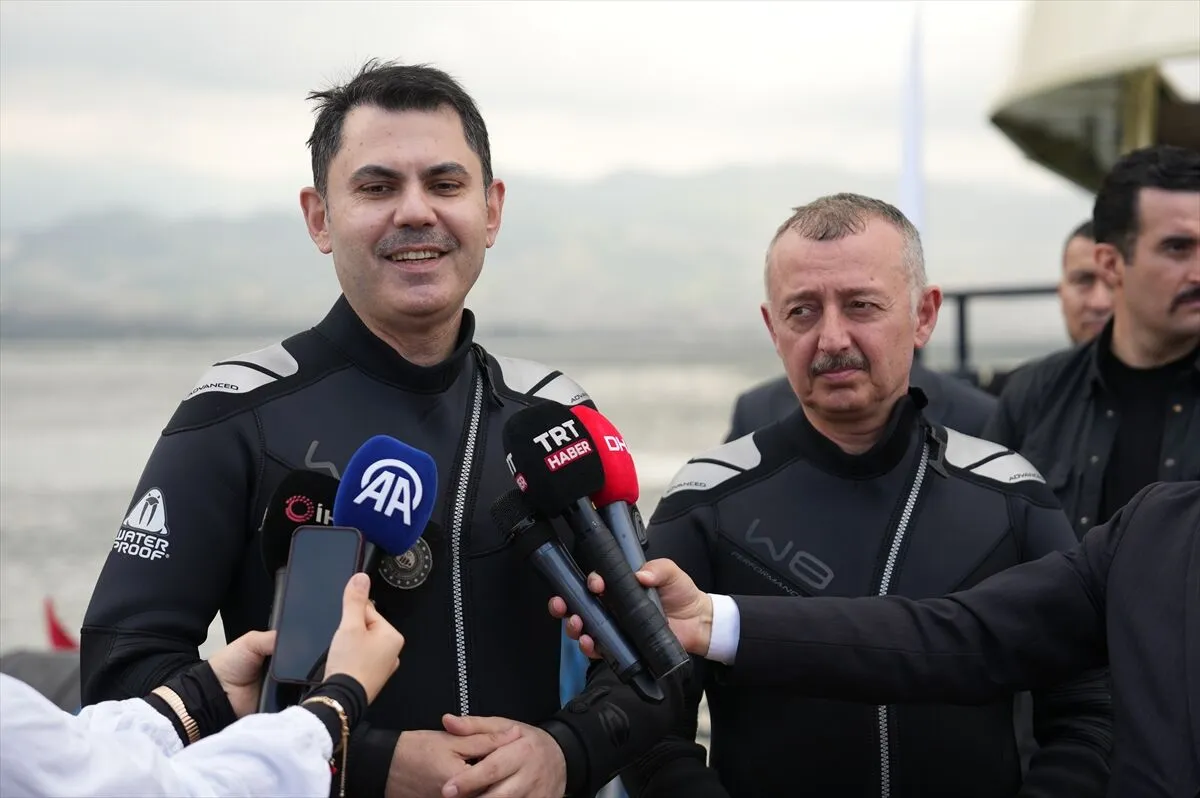 Murat Kurum: İzmit Körfezi Dip Çamuru Temizleme Projesinin Yüzde 70'i Tamamlandı