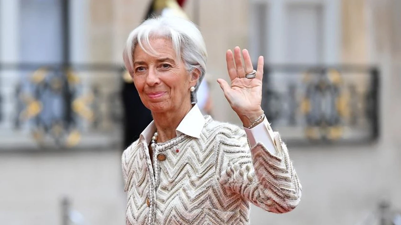 Lagarde: Enflasyon Şoku Beklentileri Tehlikeye Atmadan Yönetilebilir Düzeyde
